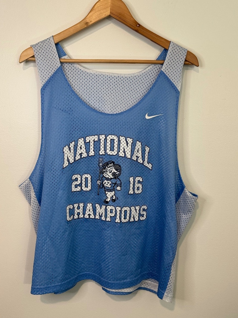 UNC Lacrosse National Champions Jersey Size: Large Blue & White